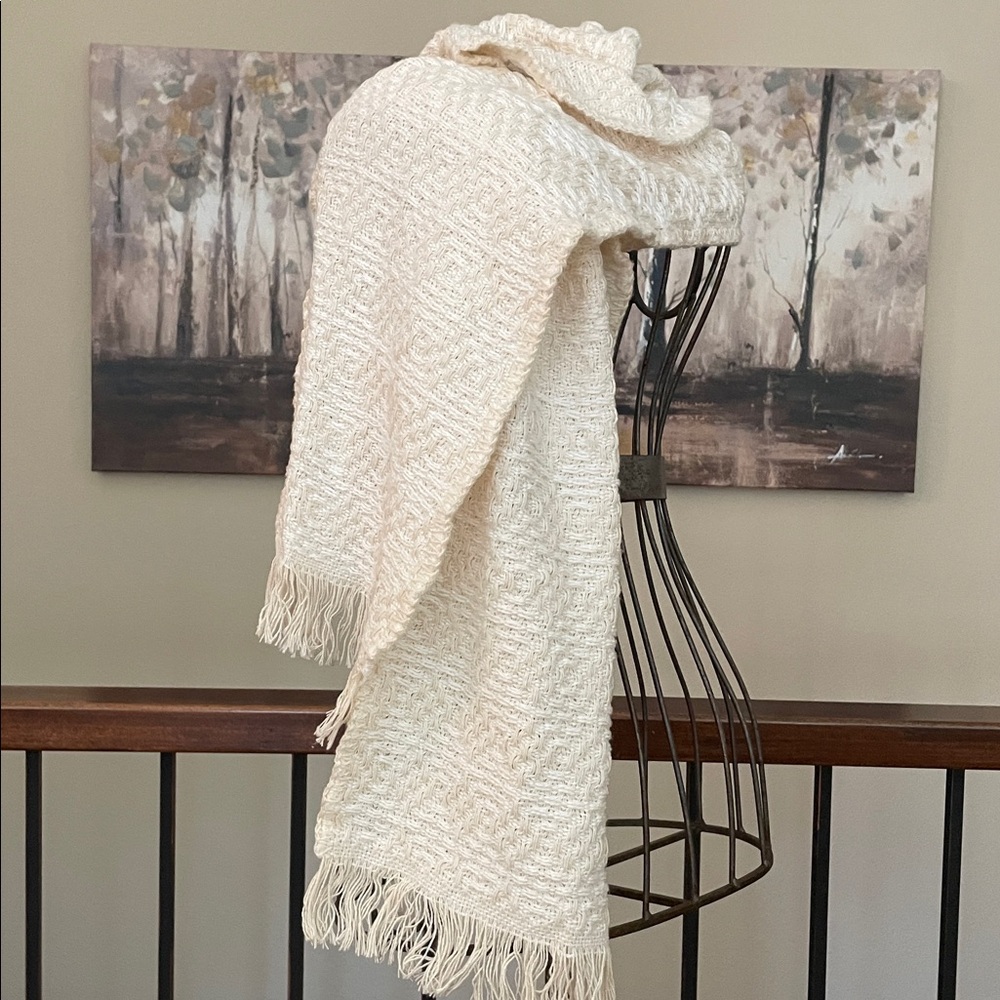 NWT Amana Woolen Mill 100% Woven Cotton Cream Ivory Hooded Knit Scarf